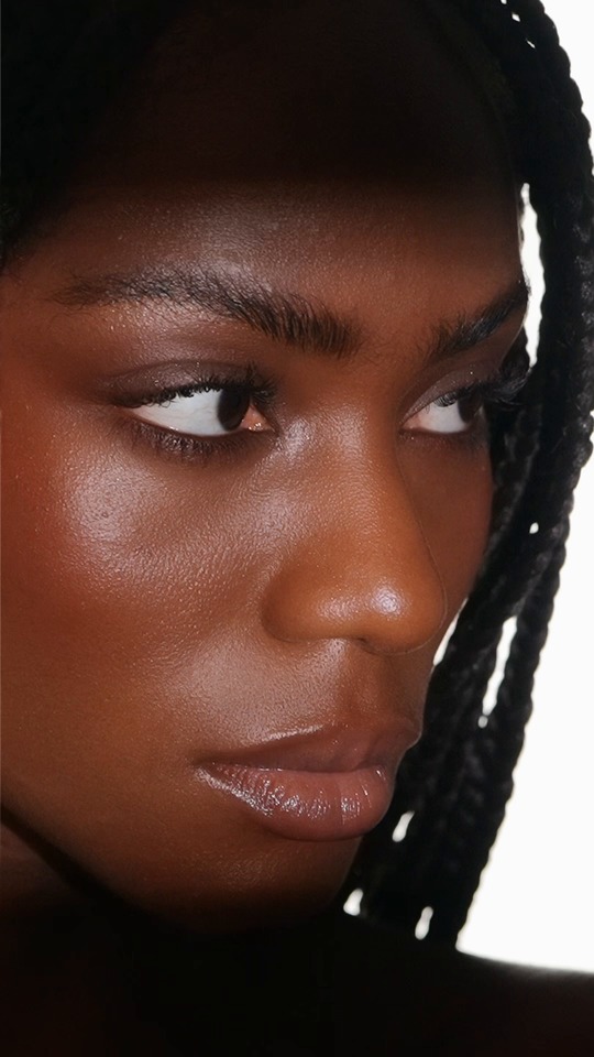 Beauty Film, Close-Up. Film by Daria Basova